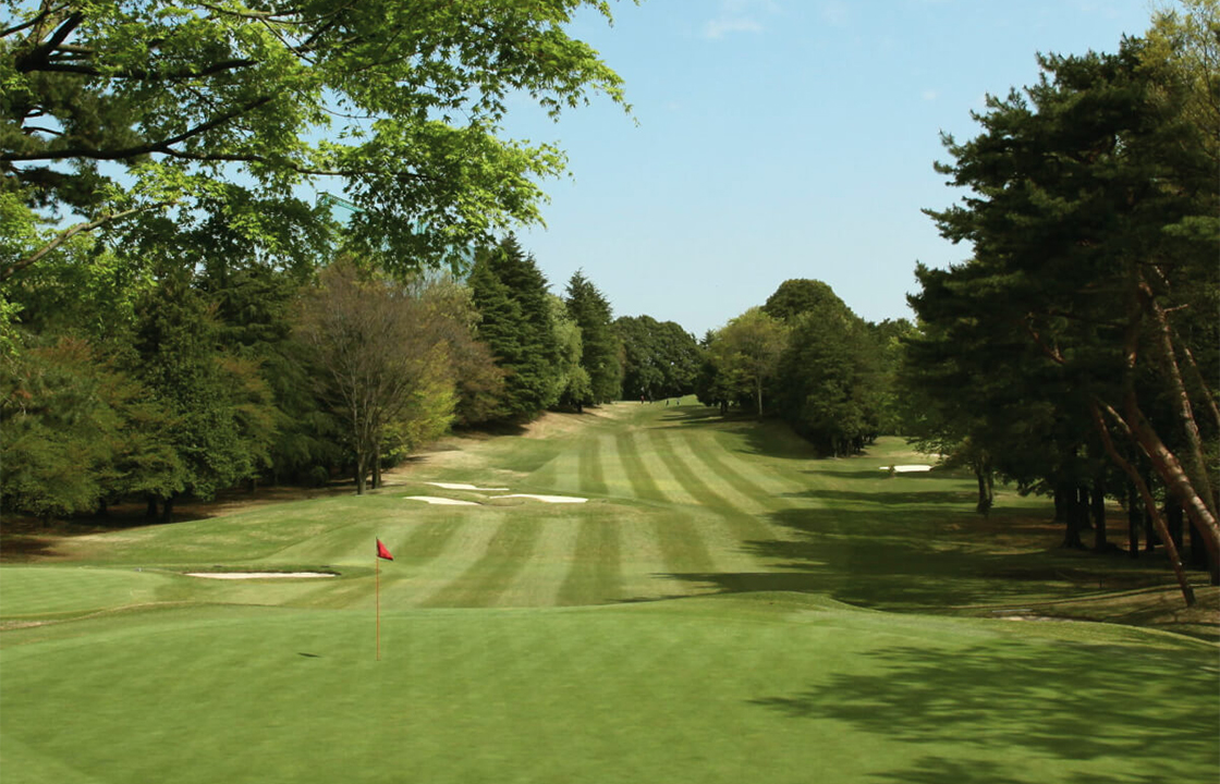 小金井カントリー倶楽部 フェアウェイ全景
